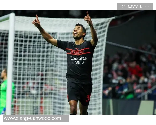 曼联夏窗神秘接触顶级门将迈尼昂离队前景愈发明朗